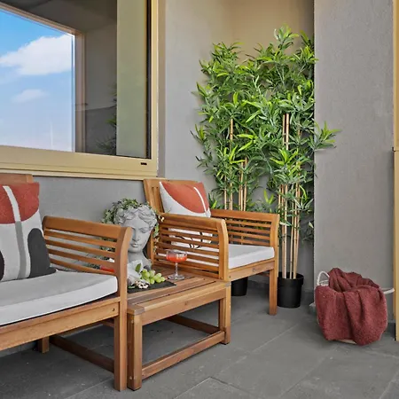 Mido Aviatie Park Apartments With Private Parking & Self Check-In Bucharest Exterior photo