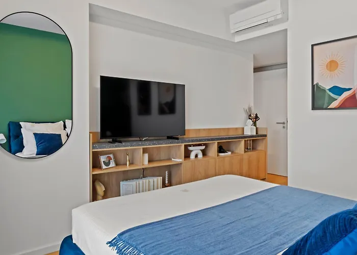 Mido Aviatie Park Apartments With Private Parking & Self Check-In