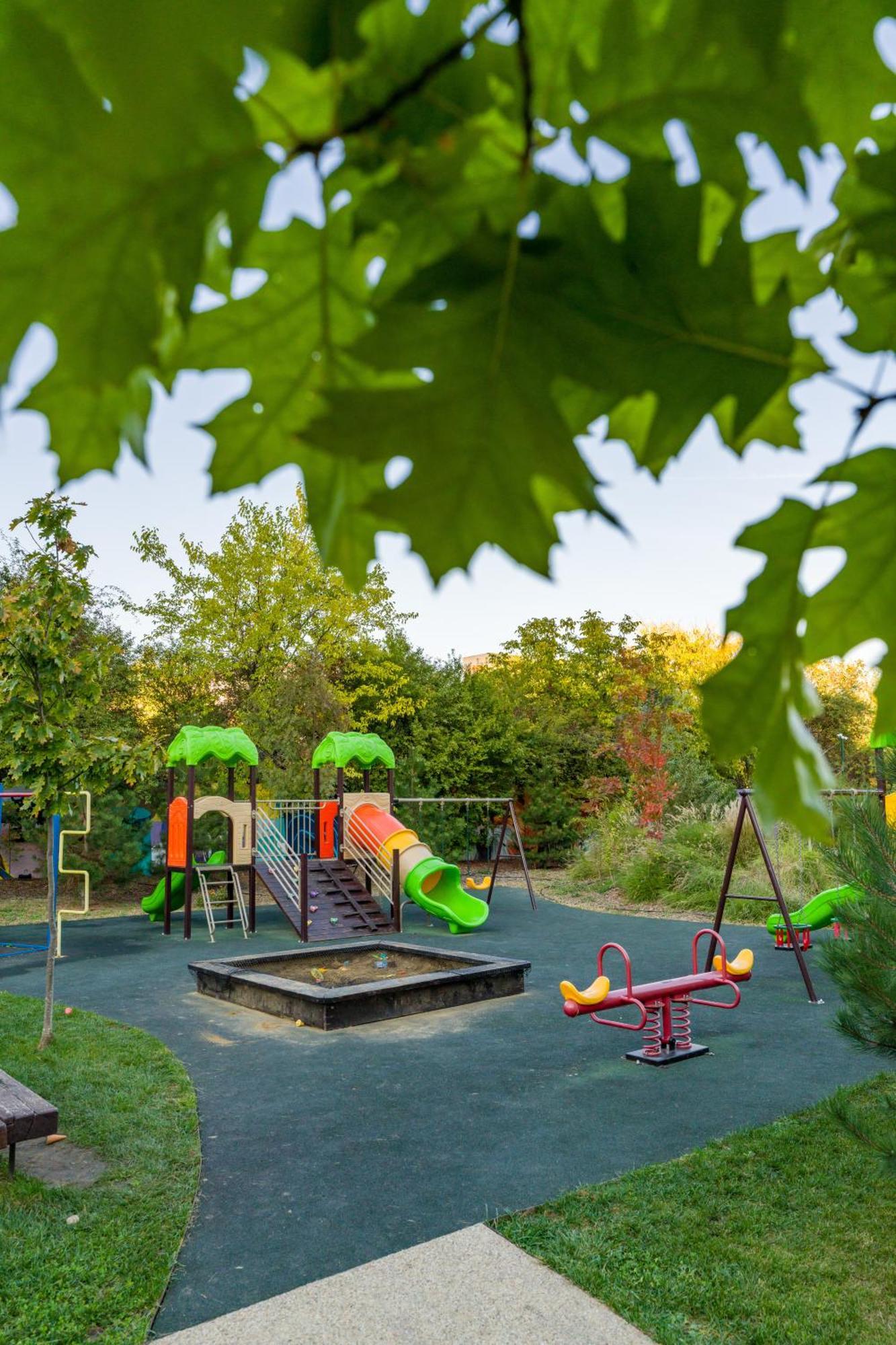 Mido Aviatie Park With Private Parking & Self Check-in * Bucharest