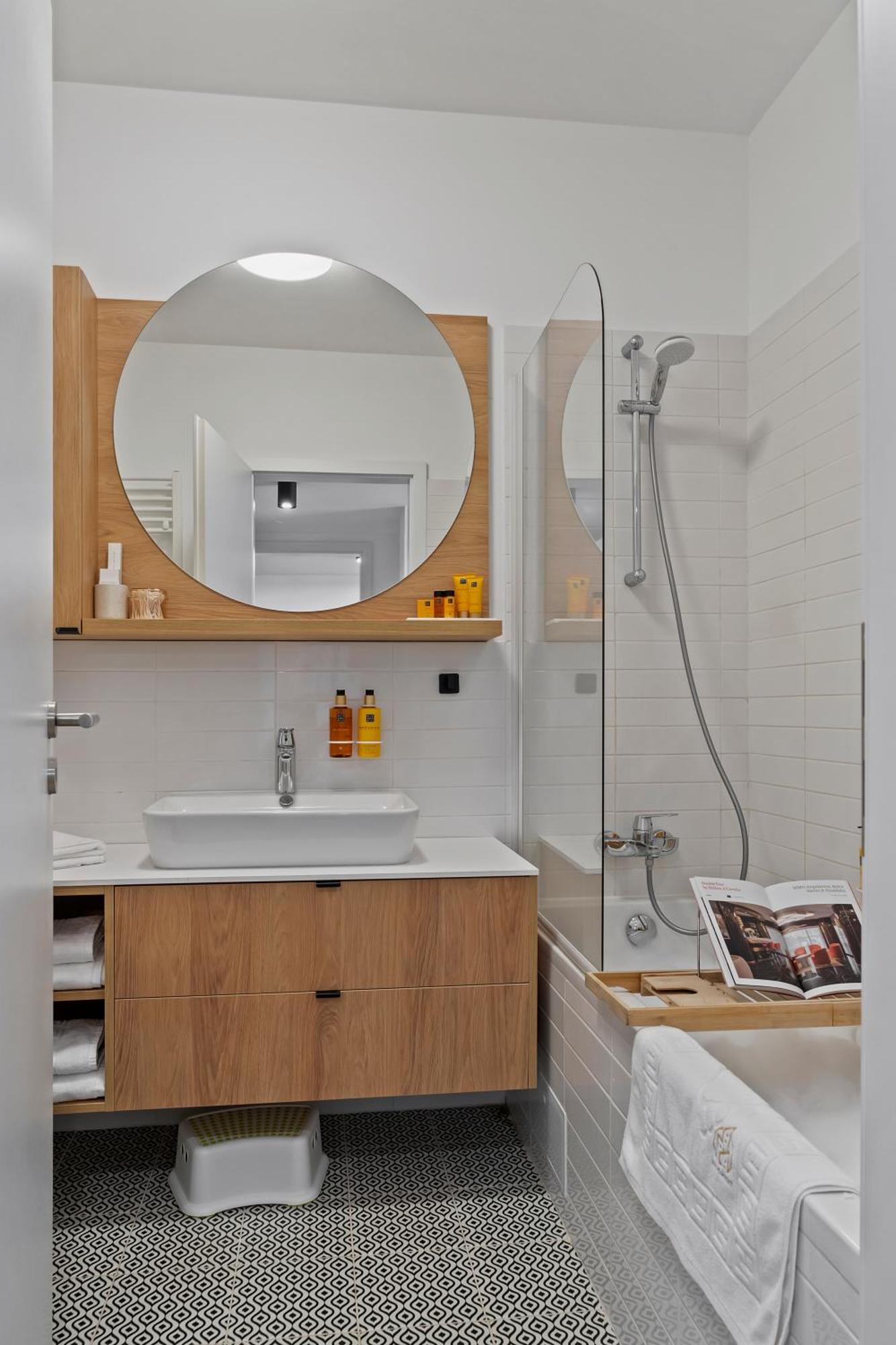 Apartment Mido Aviatie Park With Private Parking & Self Check-in